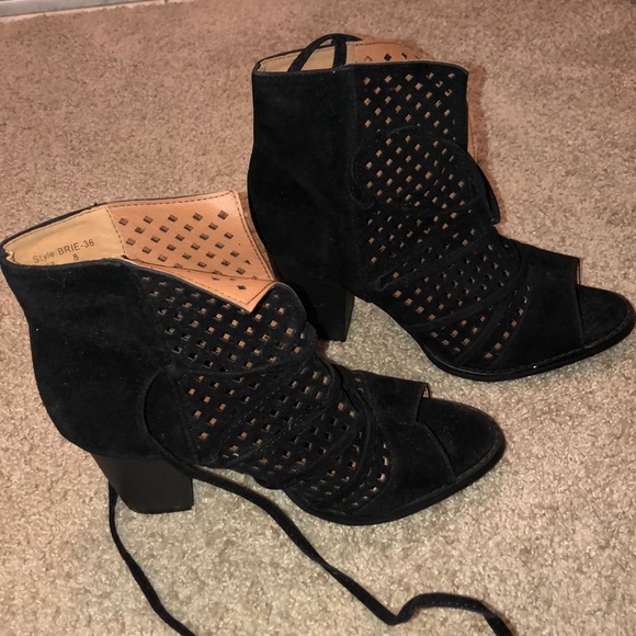 Yoki suede open toed heeled boots - Picture 2 of 5